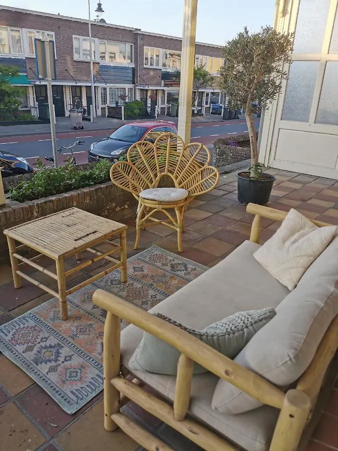 Appartement Vintage Beach House - 90M2 With Large Veranda And Balcony Zandvoort